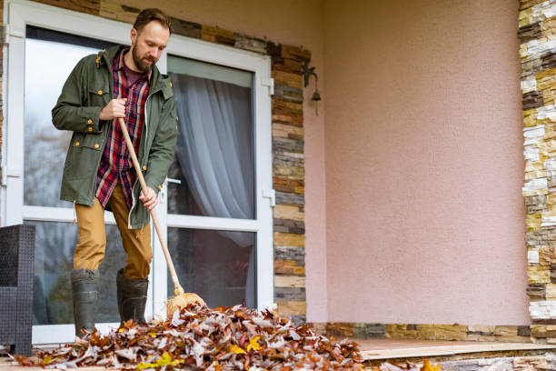 Professional Junk Removal in Lauderdale Lakes, WI